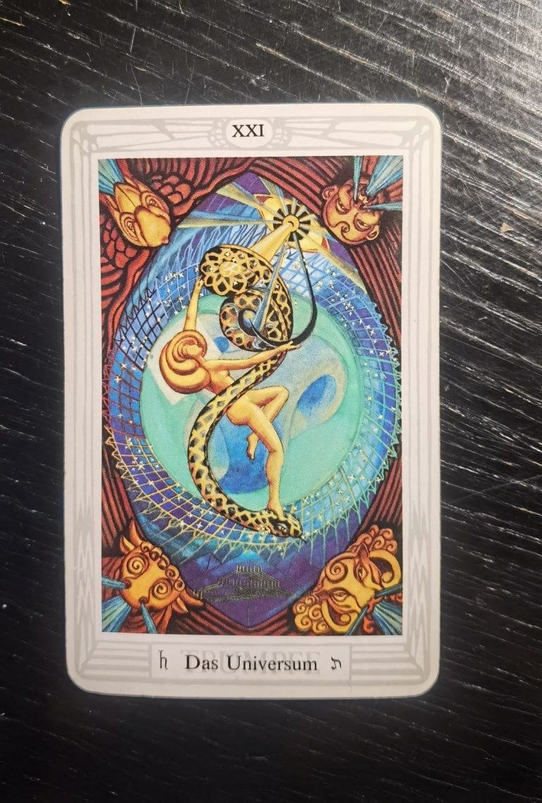 Monatsrückblick Mai 2021: Die Tarotkarte "Das Universum" aus dem Crowley-Deck.